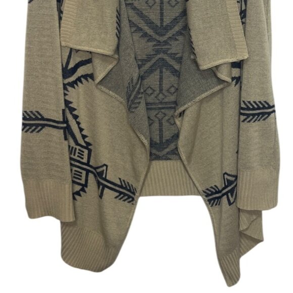 Charming Charlie Aztec Print Open Front Sweater Vest Cardigan Womens Large Beige - Picture 4 of 6